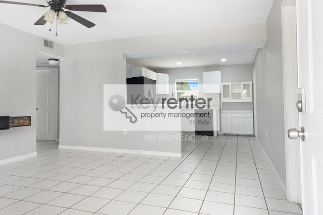Building Photo - 5255 45th Ave N