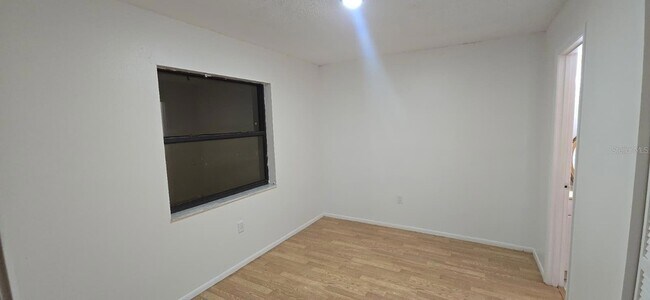 Building Photo - 664 Cypress Rd