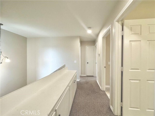 Building Photo - 54 Gillman St