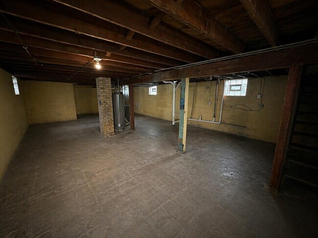 Building Photo - 3454 Rhode Island Ct.