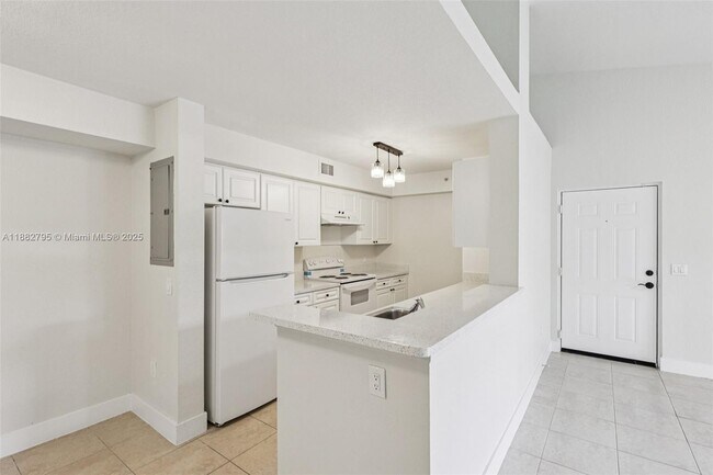 Building Photo - 15470 SW 284th St