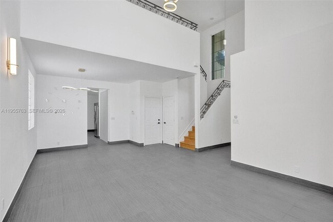 Building Photo - 1251 Hayes St