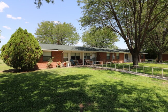 Golden Acres Senior Apartments, Portales, NM - Golden Acres Senior Apts