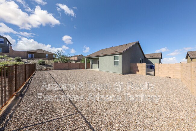 Building Photo - 17581 S Desert Barberry Dr