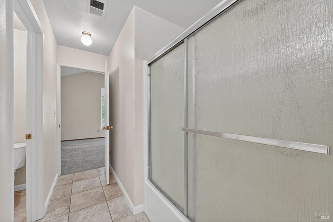 Building Photo - 206 Bridgewater Cir