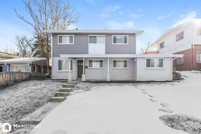 Primary Photo - 10 Quitman St, Denver, CO 80219