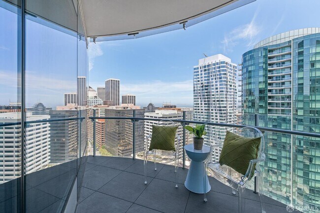 Building Photo - 201 Folsom St