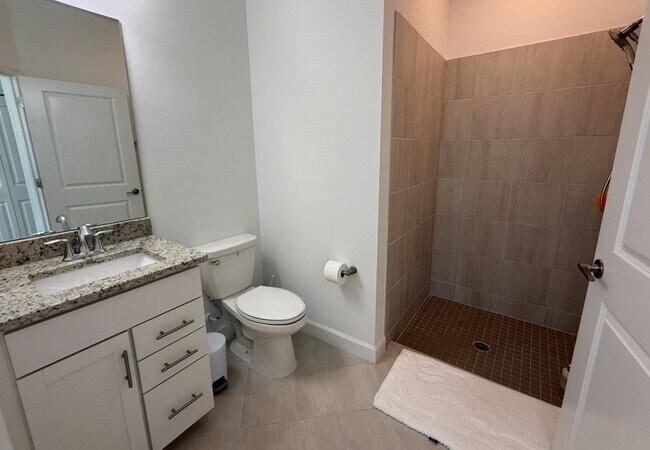Building Photo - 4967 Seafoam Trl