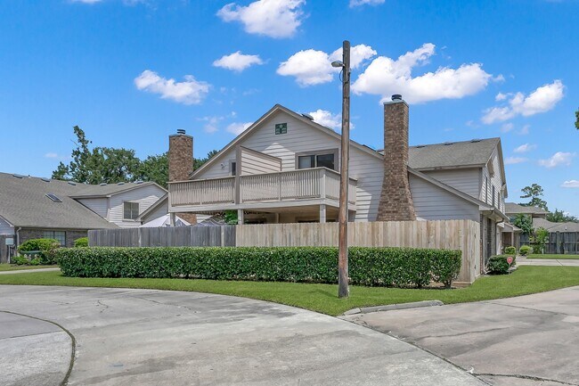Building Photo - 16906 Timberwork Rd