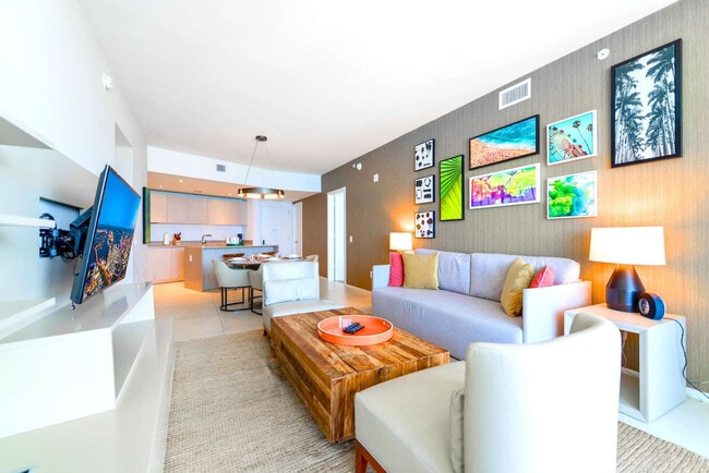 Building Photo - 4111 S Ocean Dr