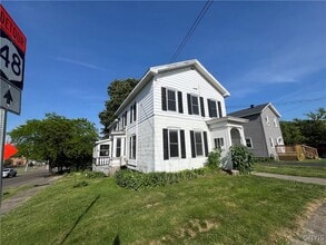 Building Photo - 291 W 2nd St