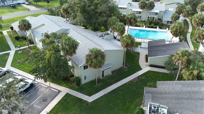 Building Photo - 570 Bahia Cir