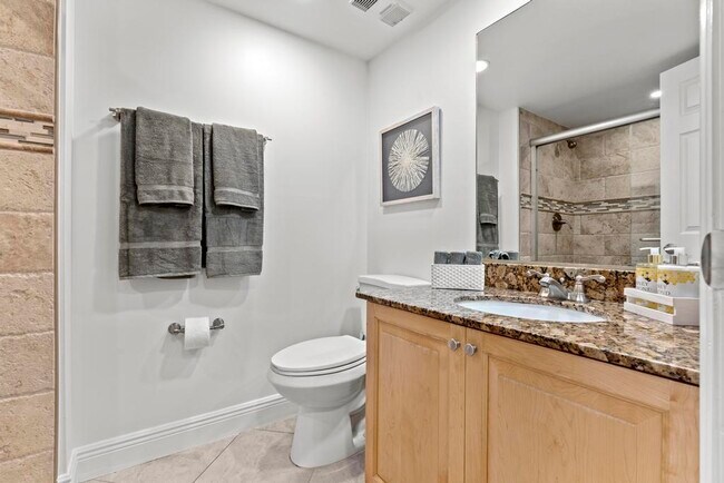 Building Photo - 600 Egret Cir