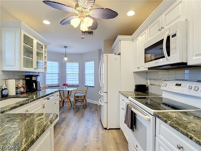 Building Photo - 1670 Palo Duro Blvd