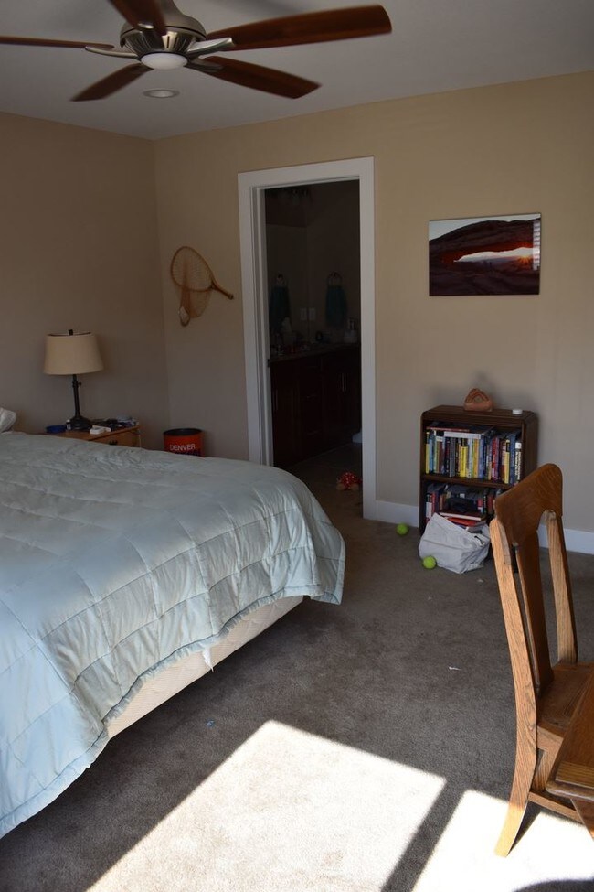 Building Photo - 611 Grandview Meadows Dr