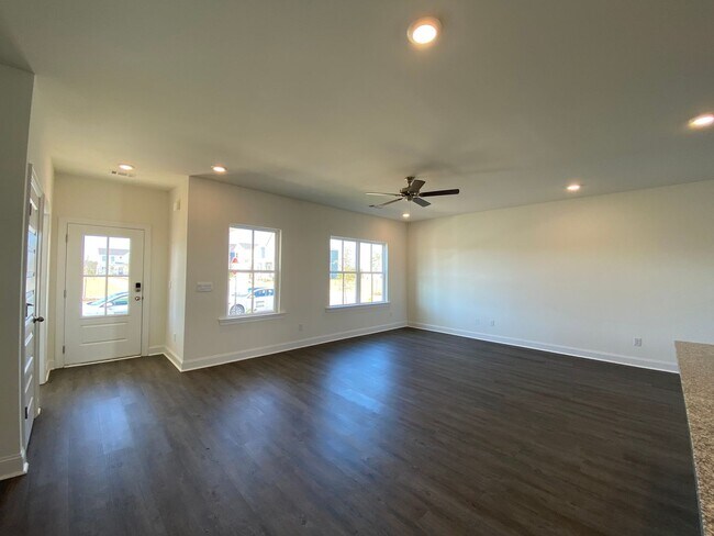 Building Photo - Home for Rent in Pike Road, AL!!! Available to View Now!!!