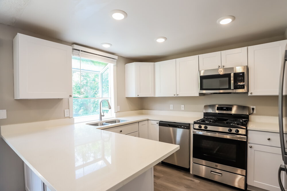 Building Photo - 7847 W Brook Dr