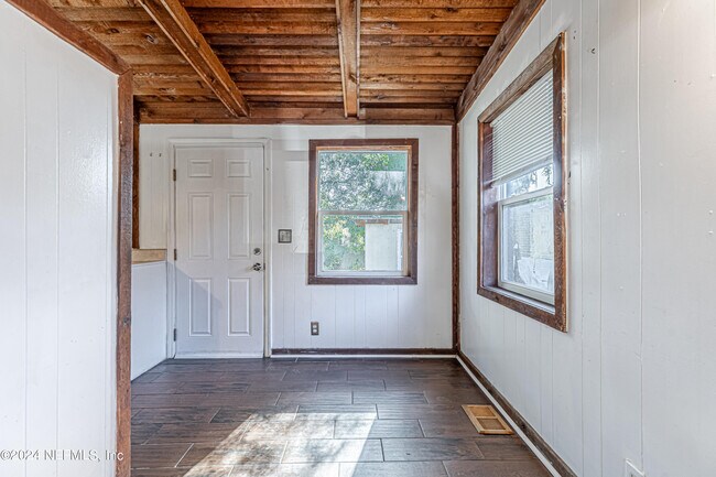 Building Photo - 8306 Galveston Ave
