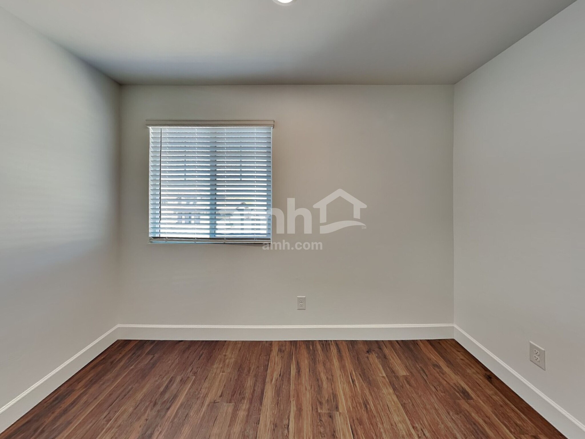Building Photo - 6083 W Paseo Hilario