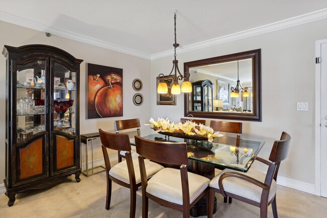 Building Photo - 3301 S Ocean Blvd