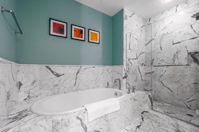 Building Photo - 3800 N Ocean Dr