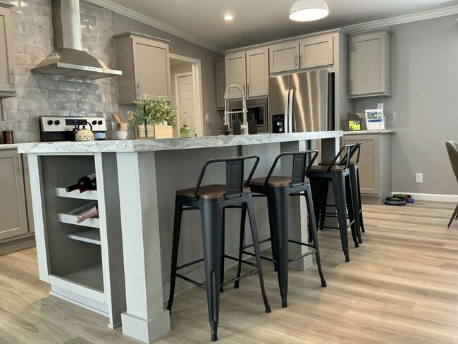 Building Photo - 3007 SW 108th St