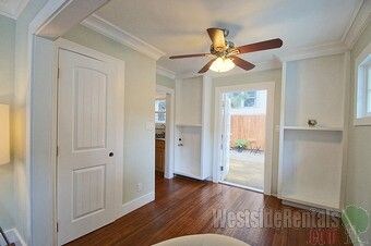 Building Photo - 246 Ashland Ave