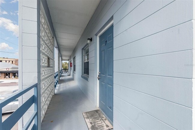 Building Photo - 1215 10th St