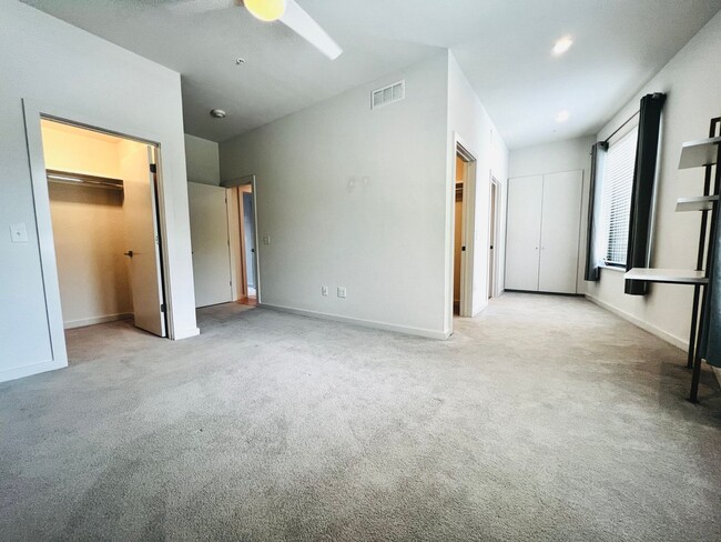 Building Photo - MOVE-IN SPECIAL: Open-Concept 2BD 2BA Cond...