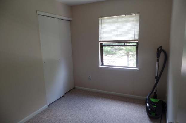 Building Photo - 438B Willow Turn