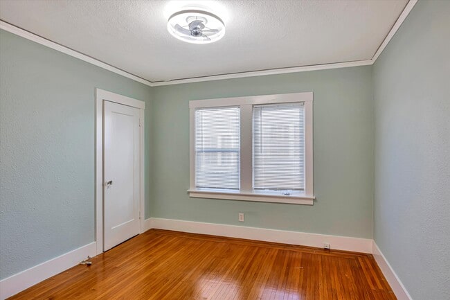 Building Photo - 1732 87th Ave