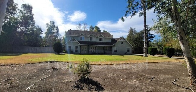 Building Photo - 5054 E Eastview Dr