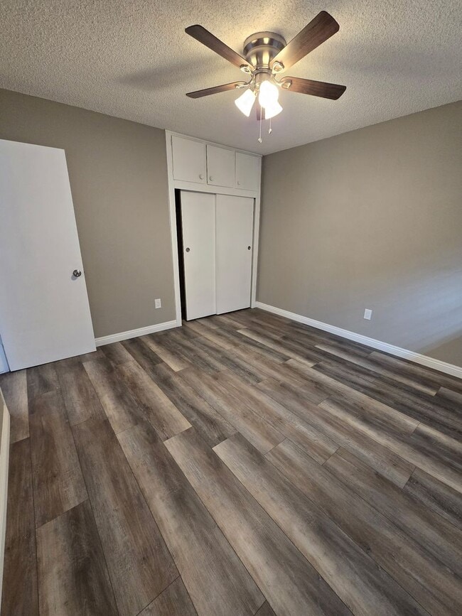 Building Photo - 16109 Spruce St