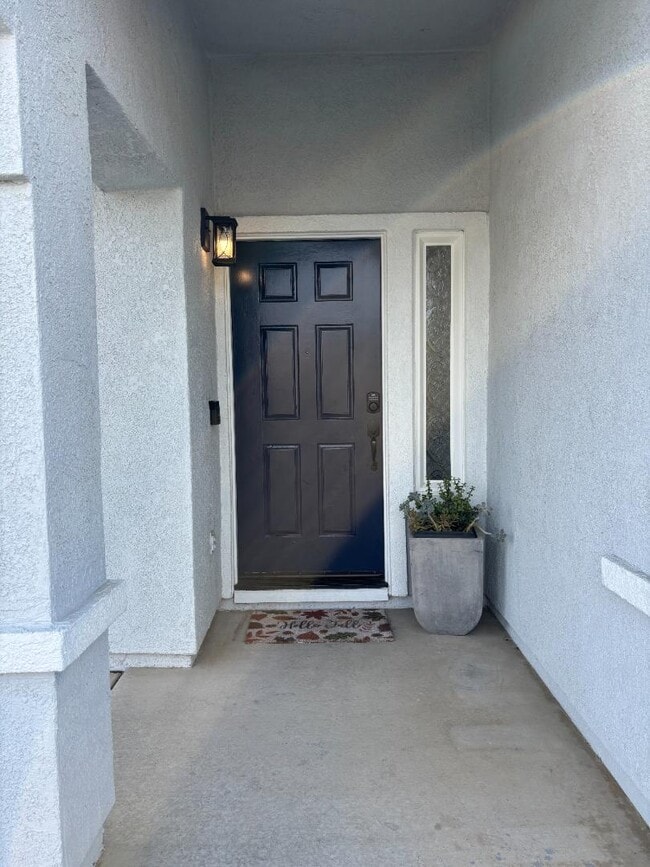 Building Photo - 1012 Freshwater Ct