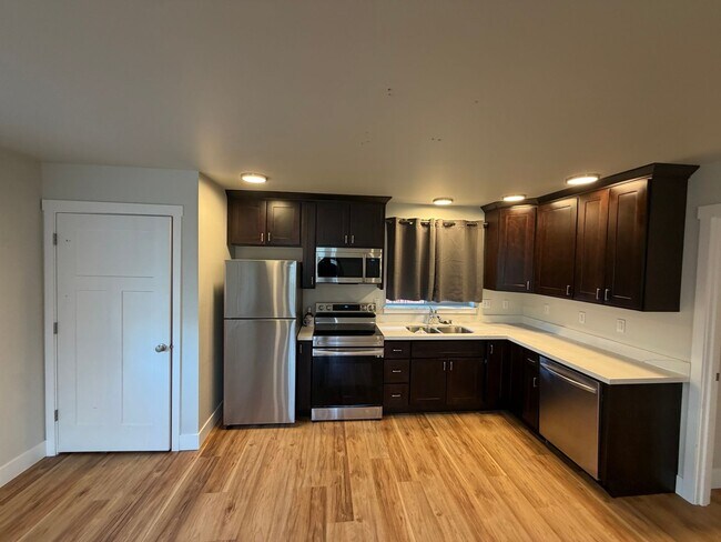 Building Photo - NewB TAC T 3637