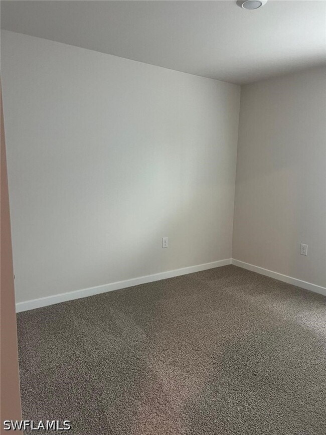 Building Photo - 532 Ilaria Ct