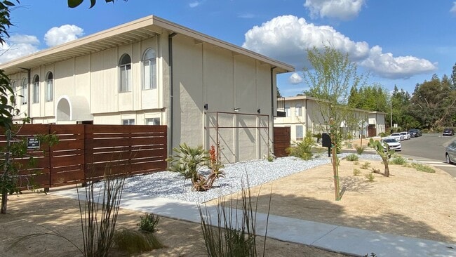 Building Photo - Astrid Place, Fair Oaks - Modern Luxury Townhomes