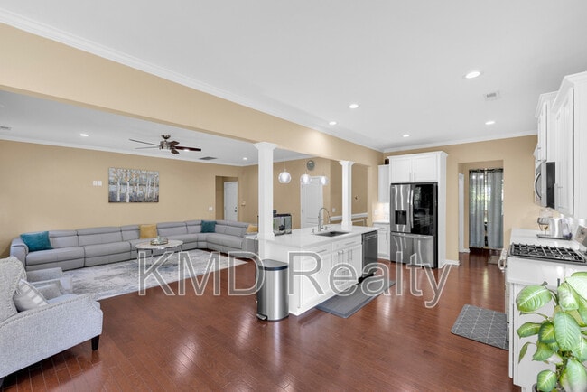 Building Photo - 9312 Ardrey Woods Dr