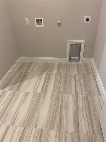 Building Photo - 1921 Emerald Vista Boulevard