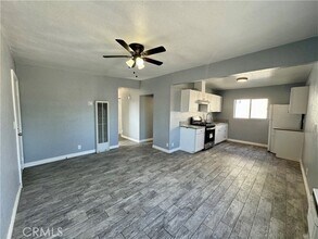 Building Photo - 120 W 73rd St