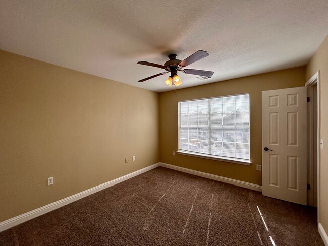 Building Photo - 7202 Meador Ave