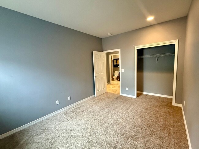 Building Photo - 3408 SW Xero Ct