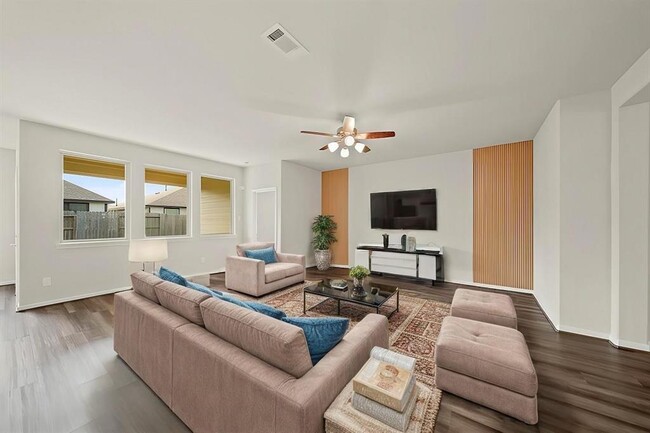 Building Photo - 2643 Westward Hl Dr