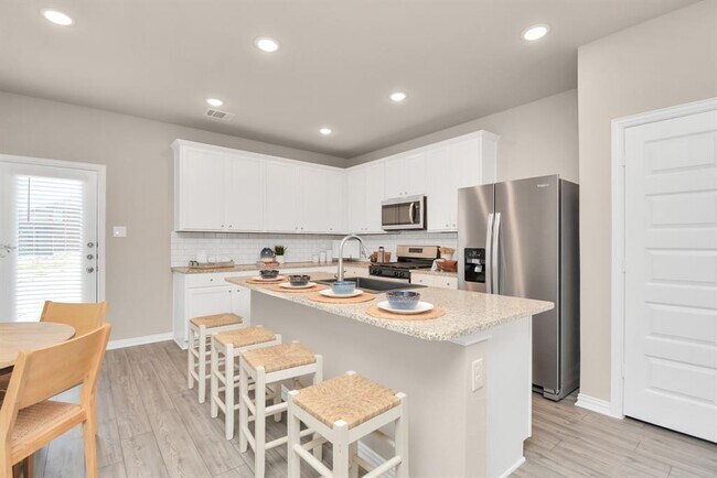 Building Photo - 4603 Aurora Gln Dr