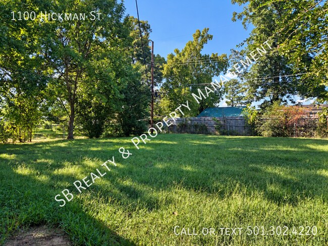 Building Photo - 1100 Hickman St
