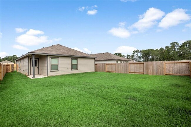 Building Photo - 13567 bay springs drive