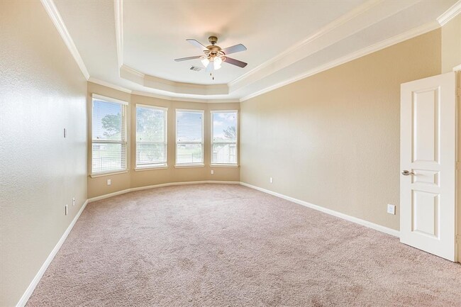 Building Photo - 24526 Raven Cliff Falls Dr
