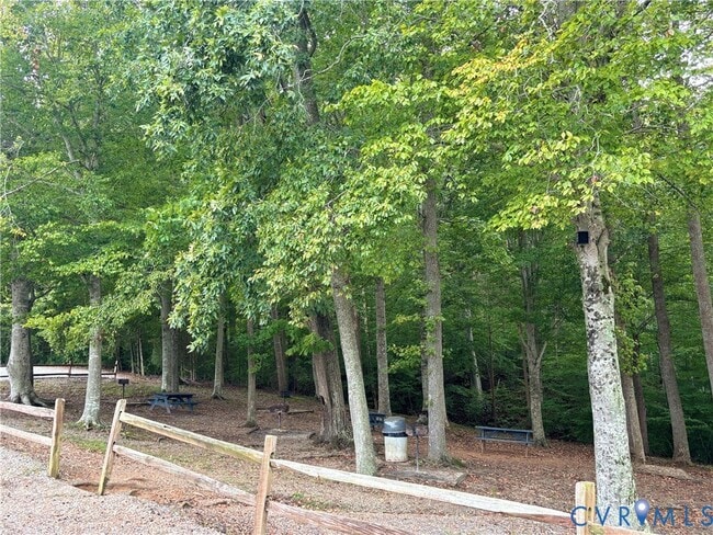 Building Photo - 509 Montgomery Dr