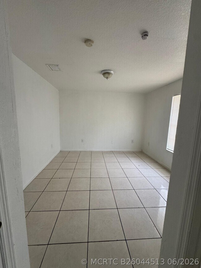 Building Photo - 240 NW 56th St