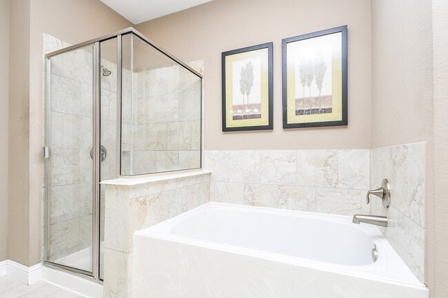 Building Photo - 8343 Sedona Ridge Dr